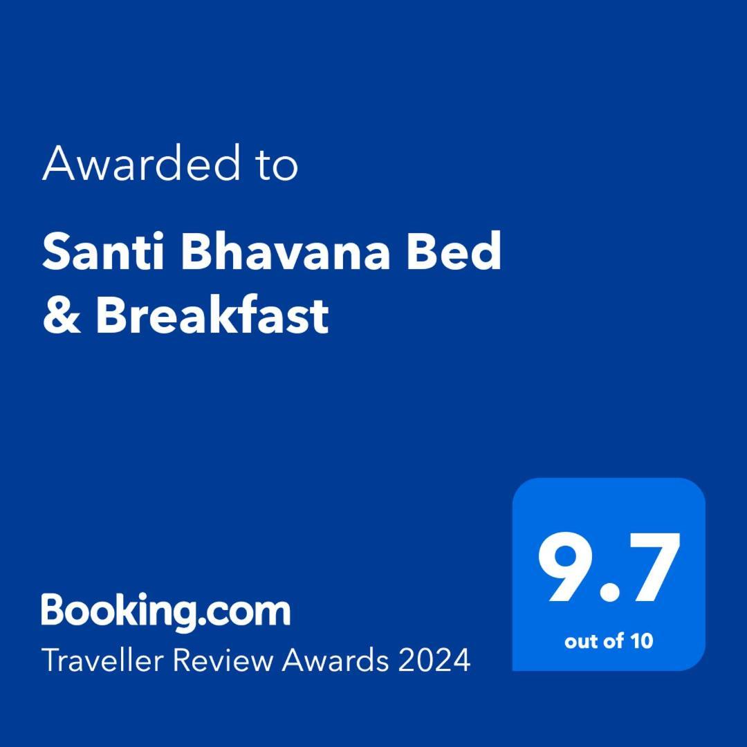 Santi Bhavana Bed & Breakfast ウエストベリー エクステリア 写真